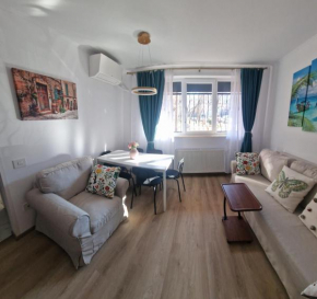 Daniela City Apartment